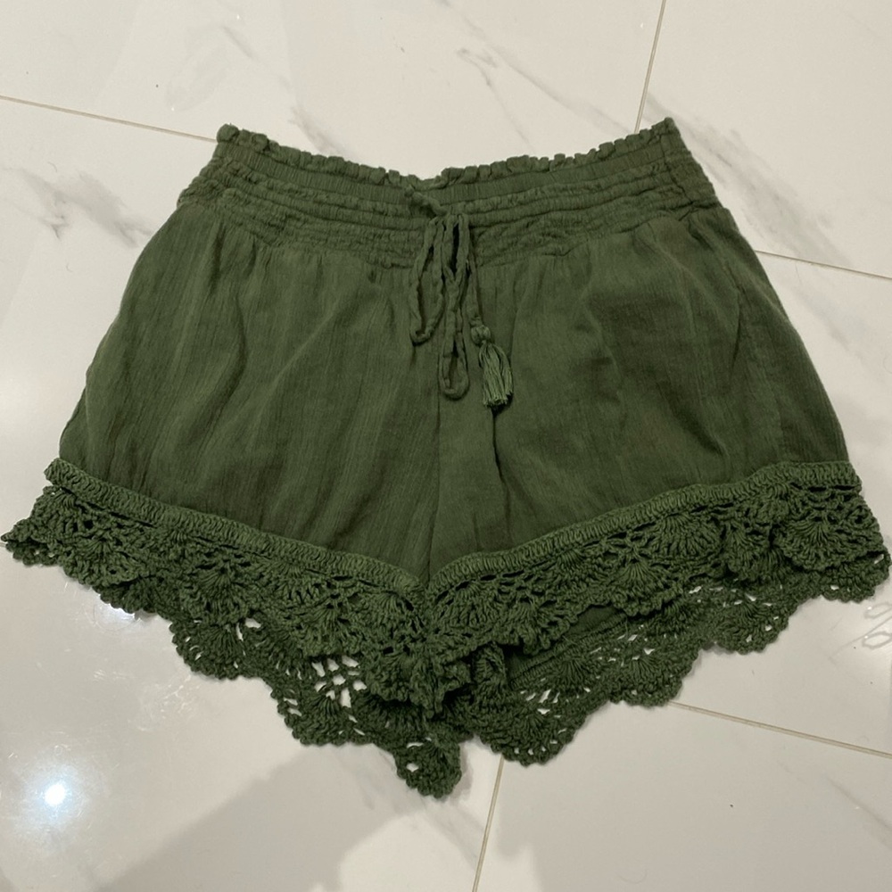 Aerie Green High Waist Lace Trim Shorts